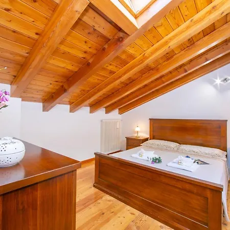 Il Blu Loft With Pool - Happy Apartment *